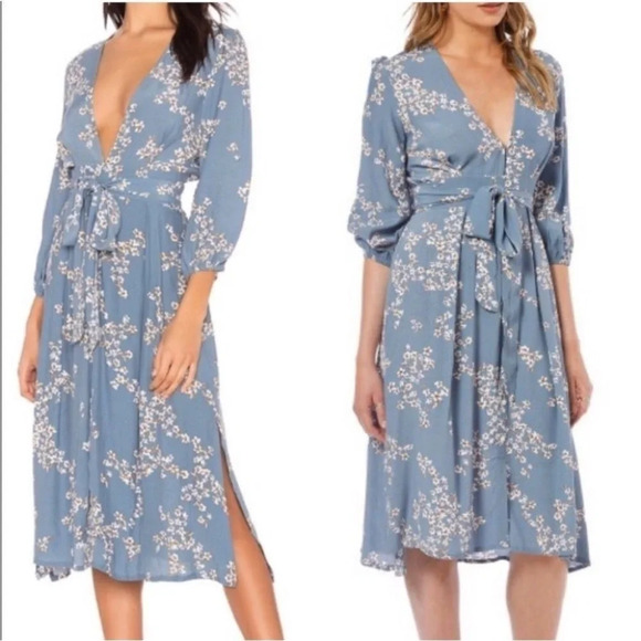 Faithfull the Brand Chloe Corn Flower Midi Dress 2 - Picture 4 of 15